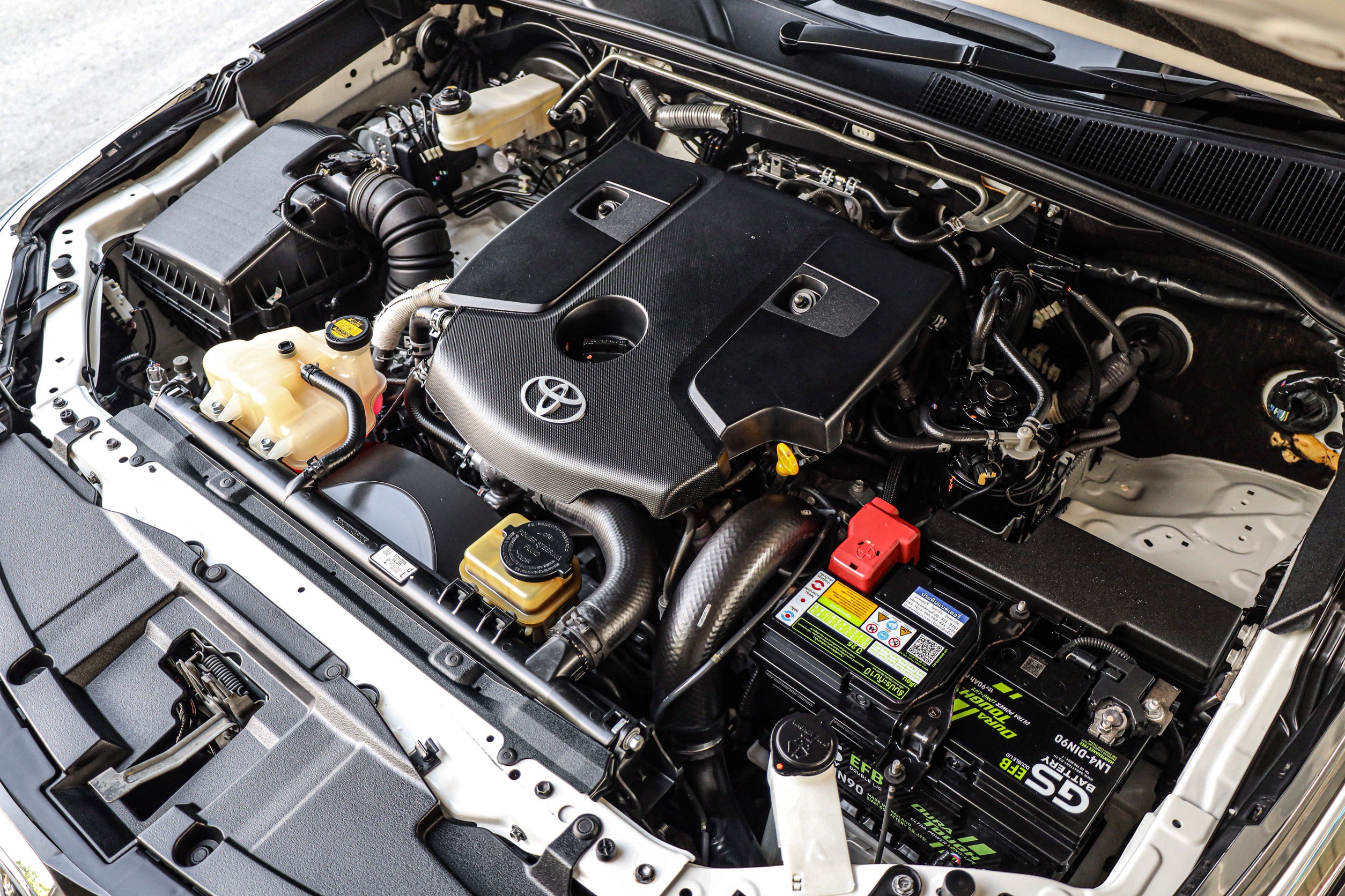 Toyota Fortuner 2.8 V 4WD PF-รถบ้านมือสอง