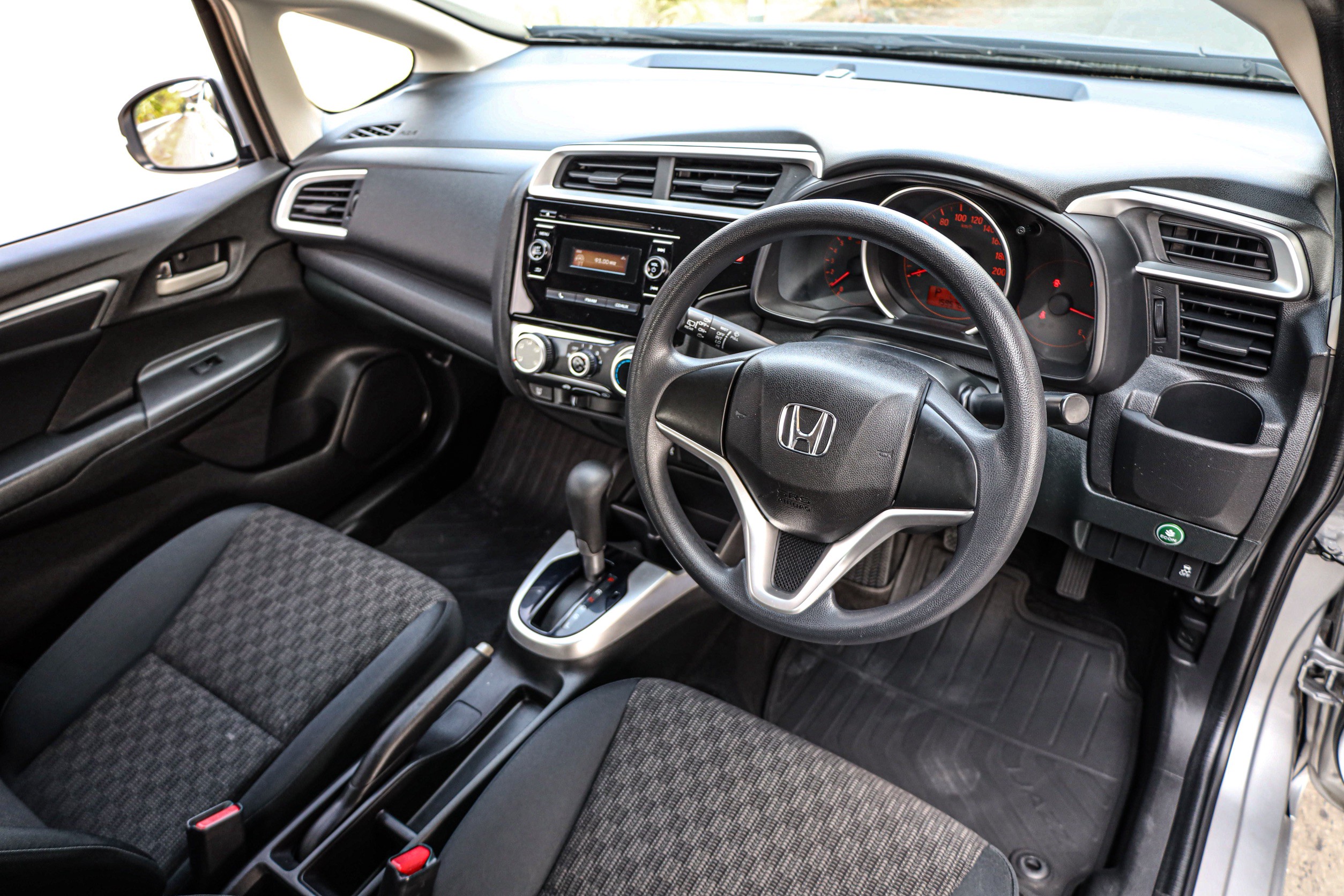 Honda Jazz GK S PF-รถบ้านมือสอง