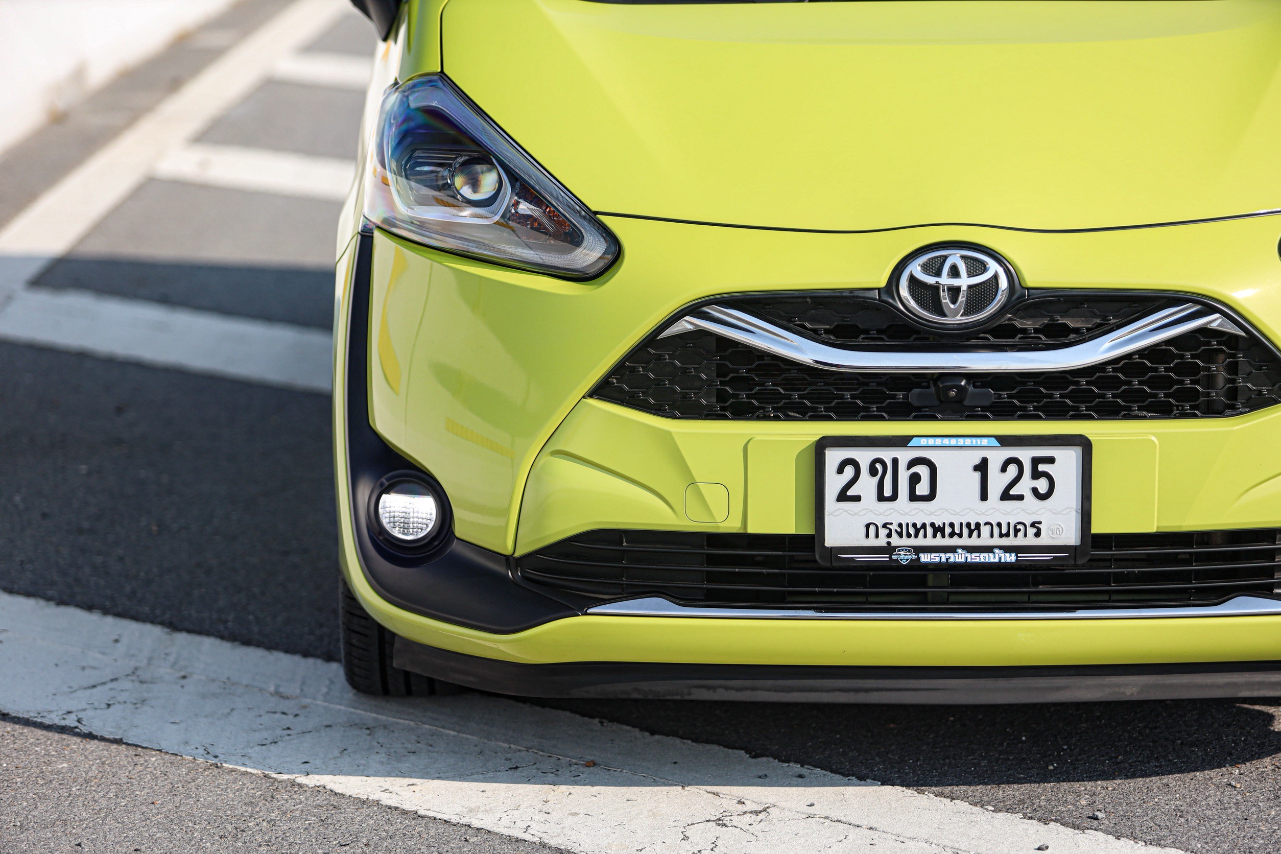 Toyota Sienta 1.5 V PF-รถบ้านมือสอง