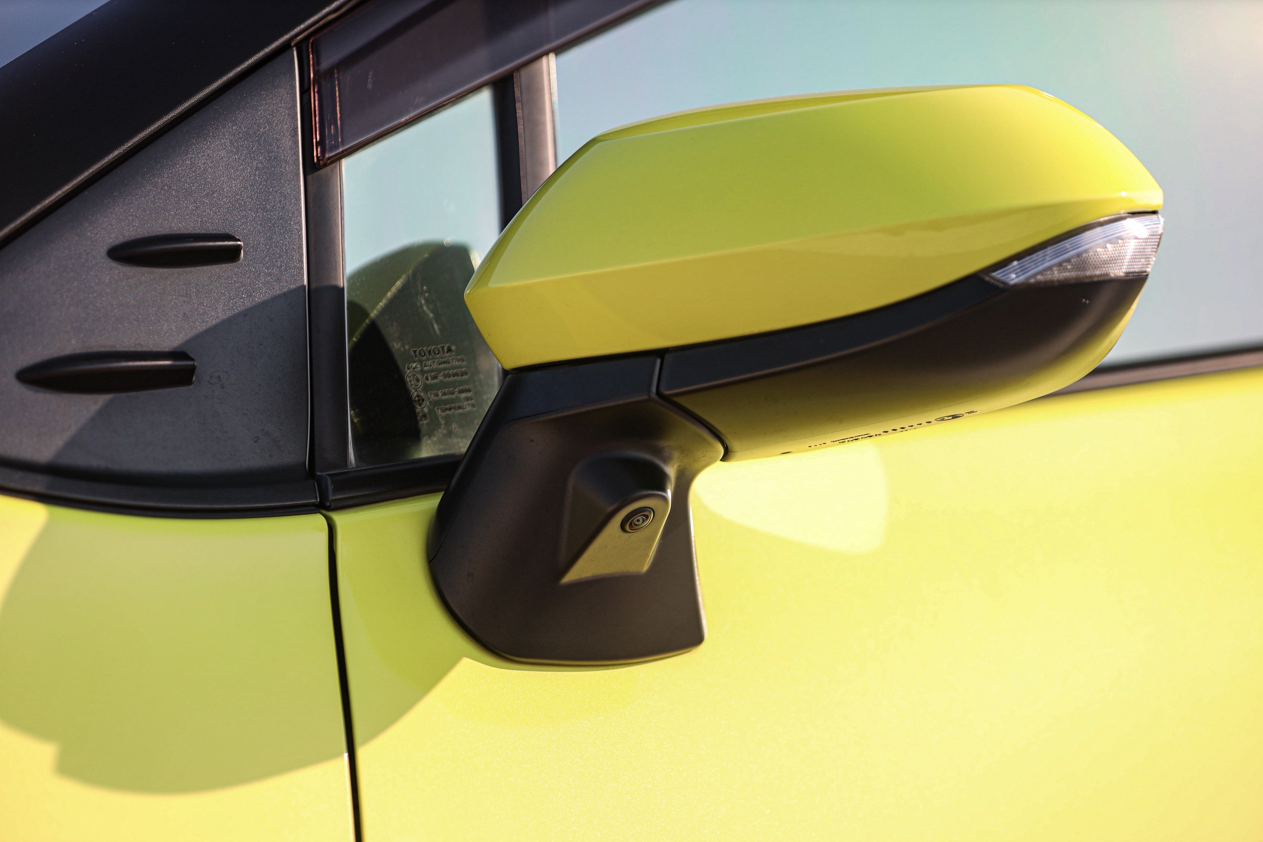 Toyota Sienta 1.5 V PF-รถบ้านมือสอง