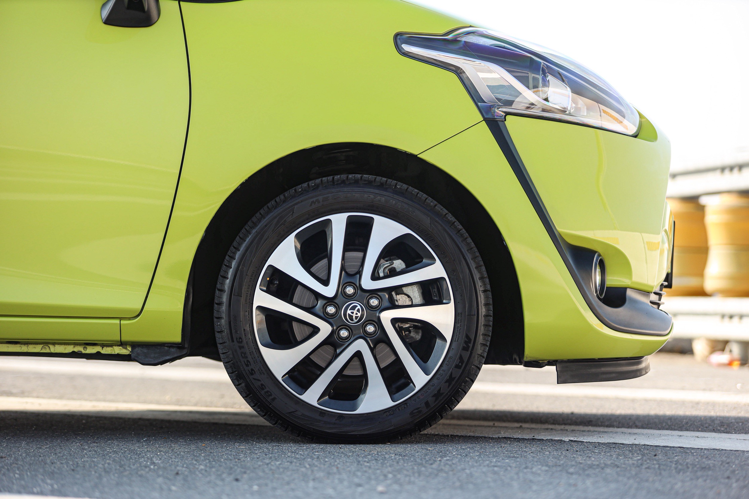 Toyota Sienta 1.5 V PF-รถบ้านมือสอง