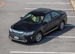Toyota Camry 2.5 Hybrid PF-รถบ้านมือสอง