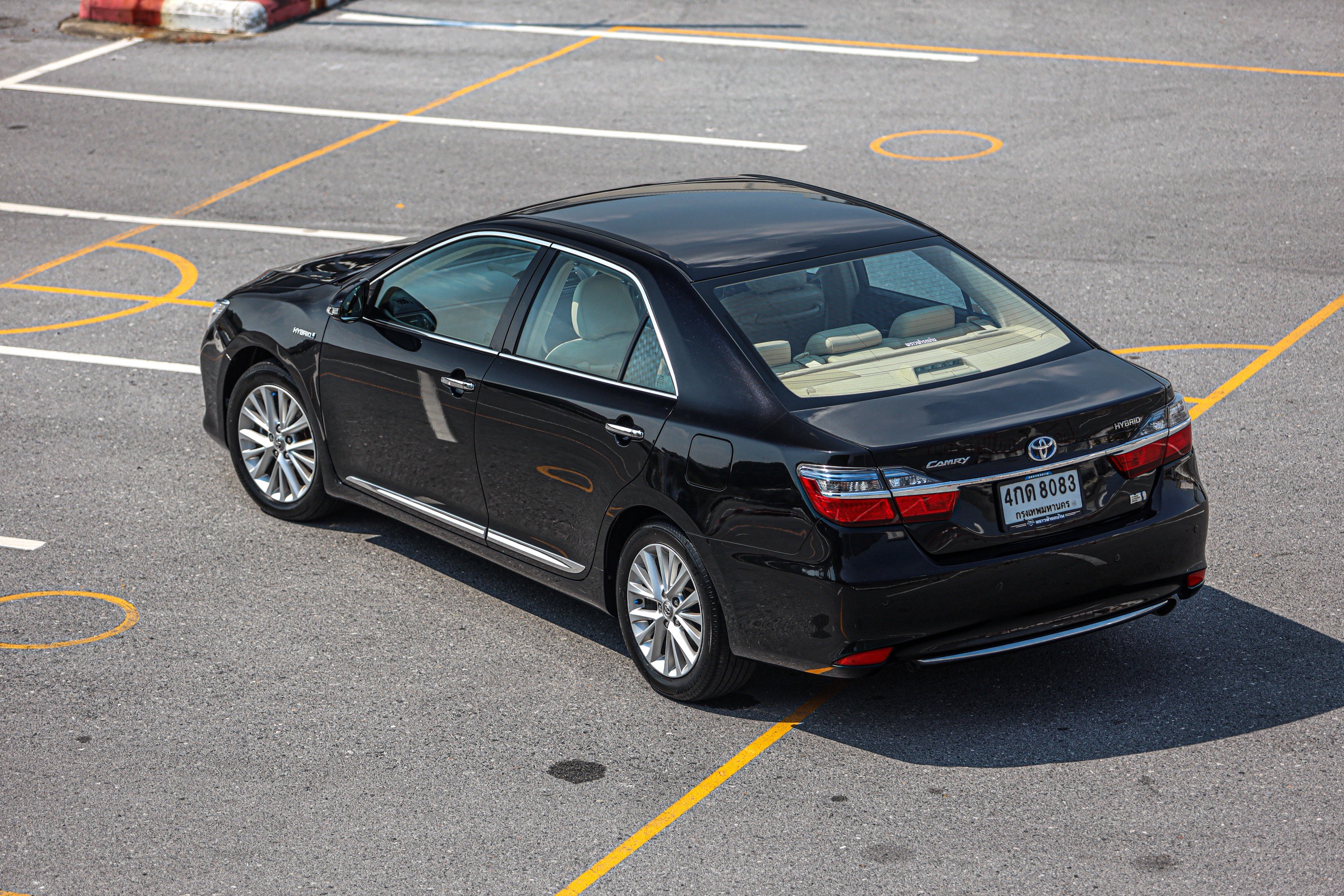 Toyota Camry 2.5 Hybrid PF-รถบ้านมือสอง