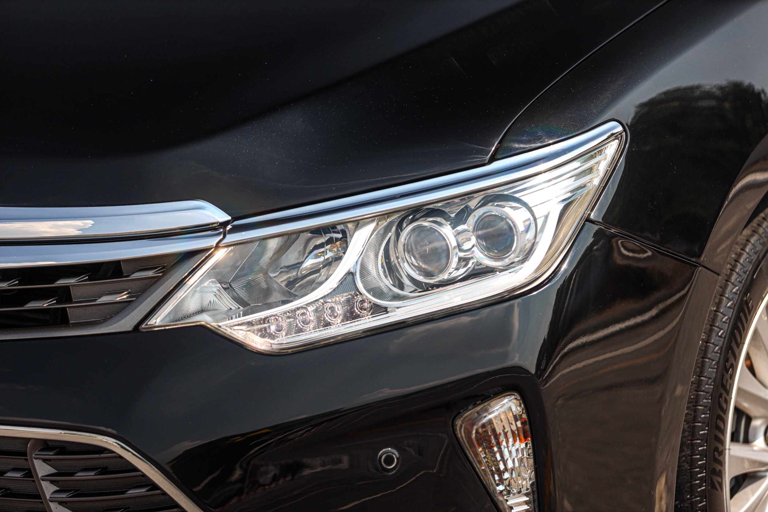 Toyota Camry 2.5 Hybrid PF-รถบ้านมือสอง