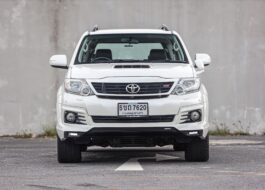 Toyota Fortuner 3.0 4WD TRD PF-รถบ้านมือสอง