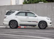 Toyota Fortuner 3.0 4WD TRD PF-รถบ้านมือสอง