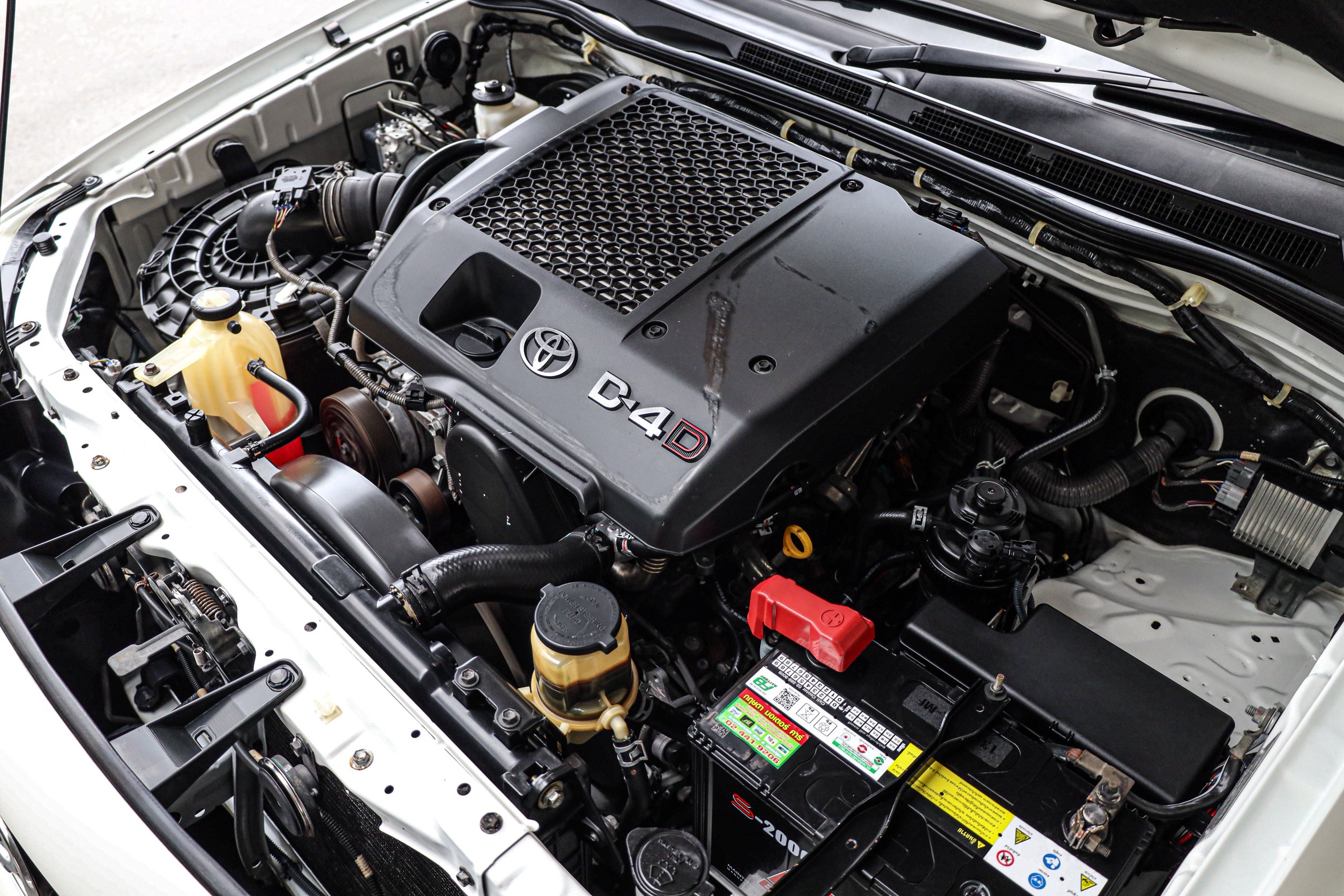 Toyota Fortuner 3.0 4WD TRD PF-รถบ้านมือสอง