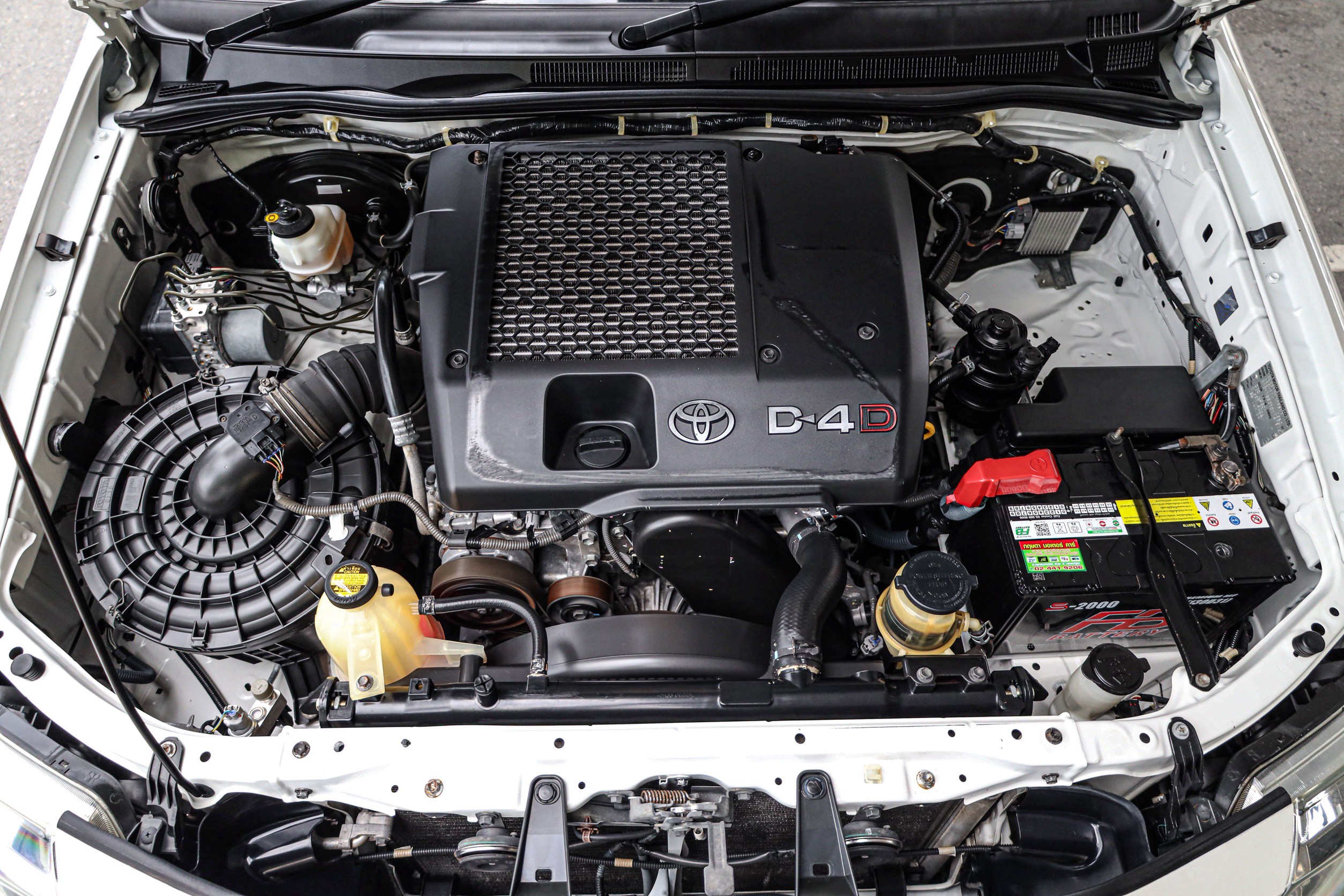 Toyota Fortuner 3.0 4WD TRD PF-รถบ้านมือสอง