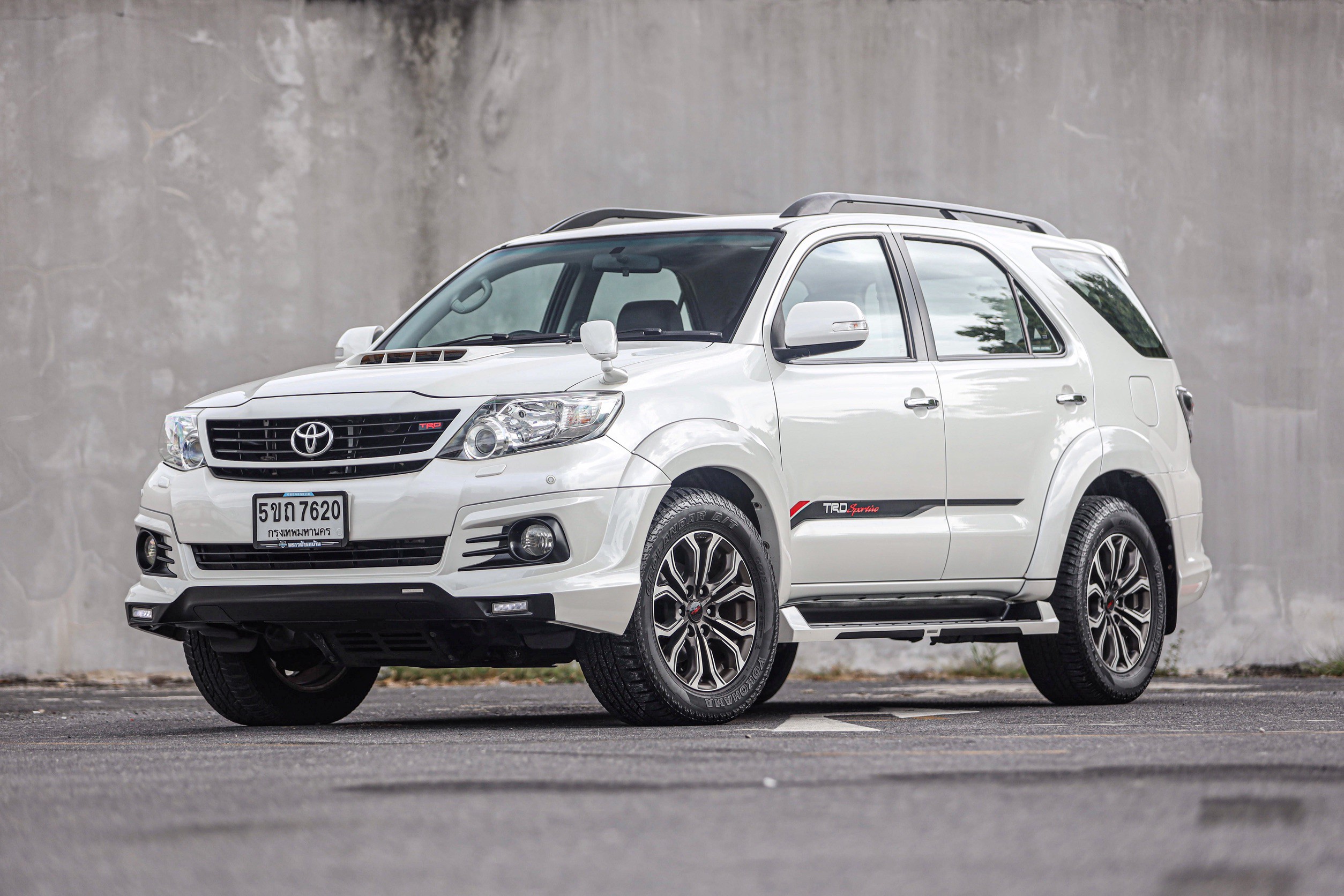 Toyota Fortuner 3.0 4WD TRD 2014