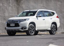 Mitsubishi Pajero Sport 2.4 GT Premium 4WD AT PF-รถบ้านมือสอง