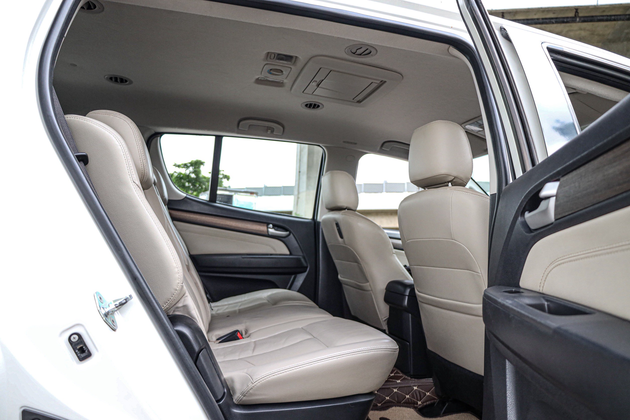 Isuzu Mu-x 2.5 MT PF-รถบ้านมือสอง