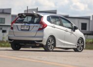 Honda Jazz GK RS PF-รถบ้านมือสอง