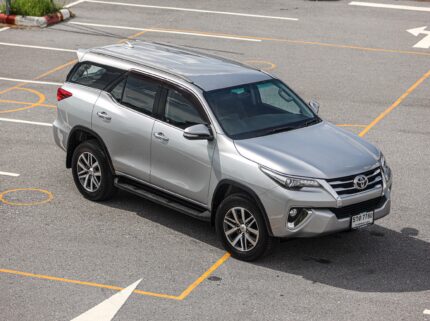 Toyota Fortuner 2.4 V 2WD PF-รถบ้านมือสอง