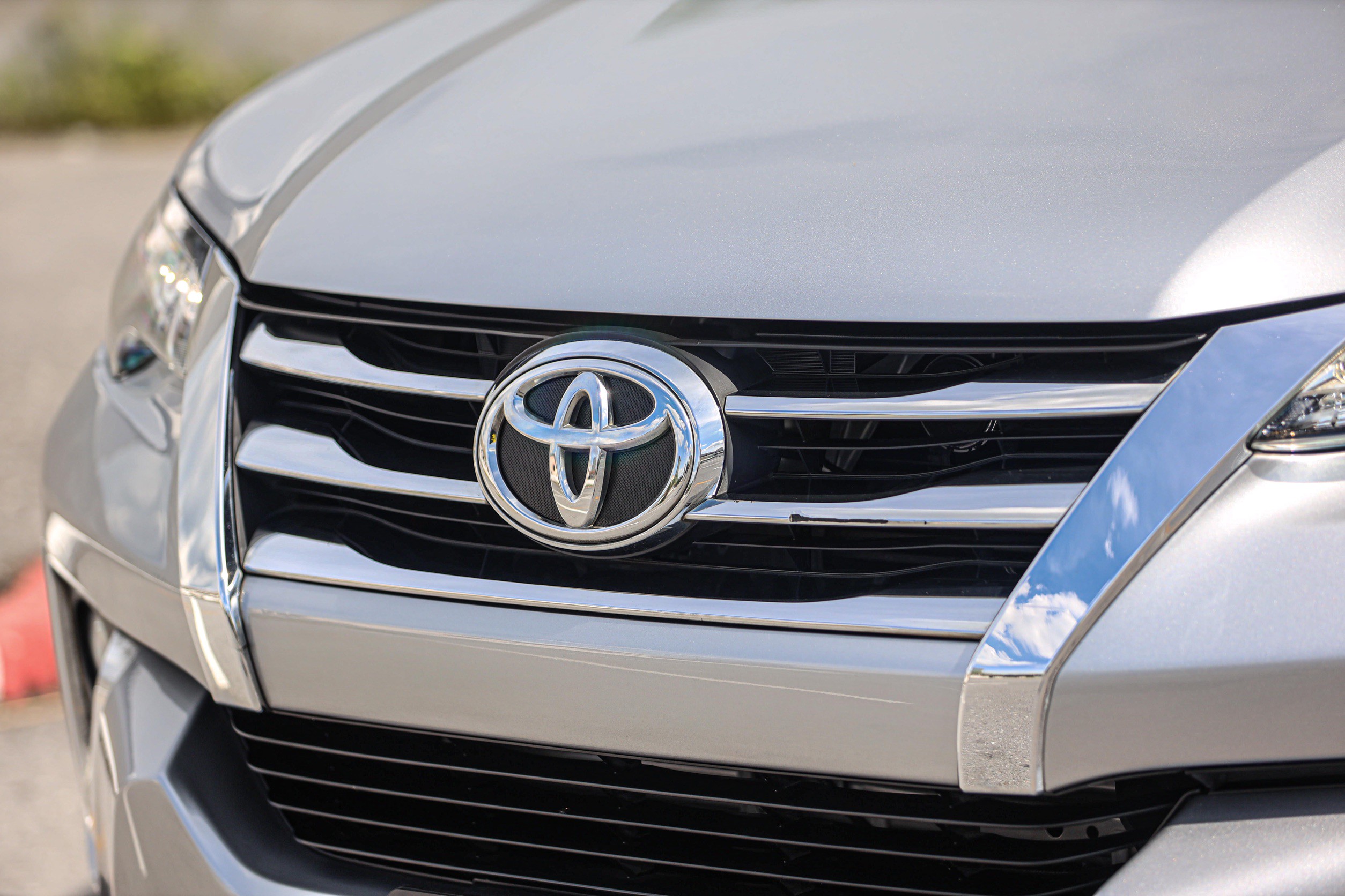 Toyota Fortuner 2.4 V 2WD PF-รถบ้านมือสอง