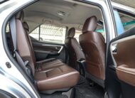 Toyota Fortuner 2.4 V 2WD PF-รถบ้านมือสอง