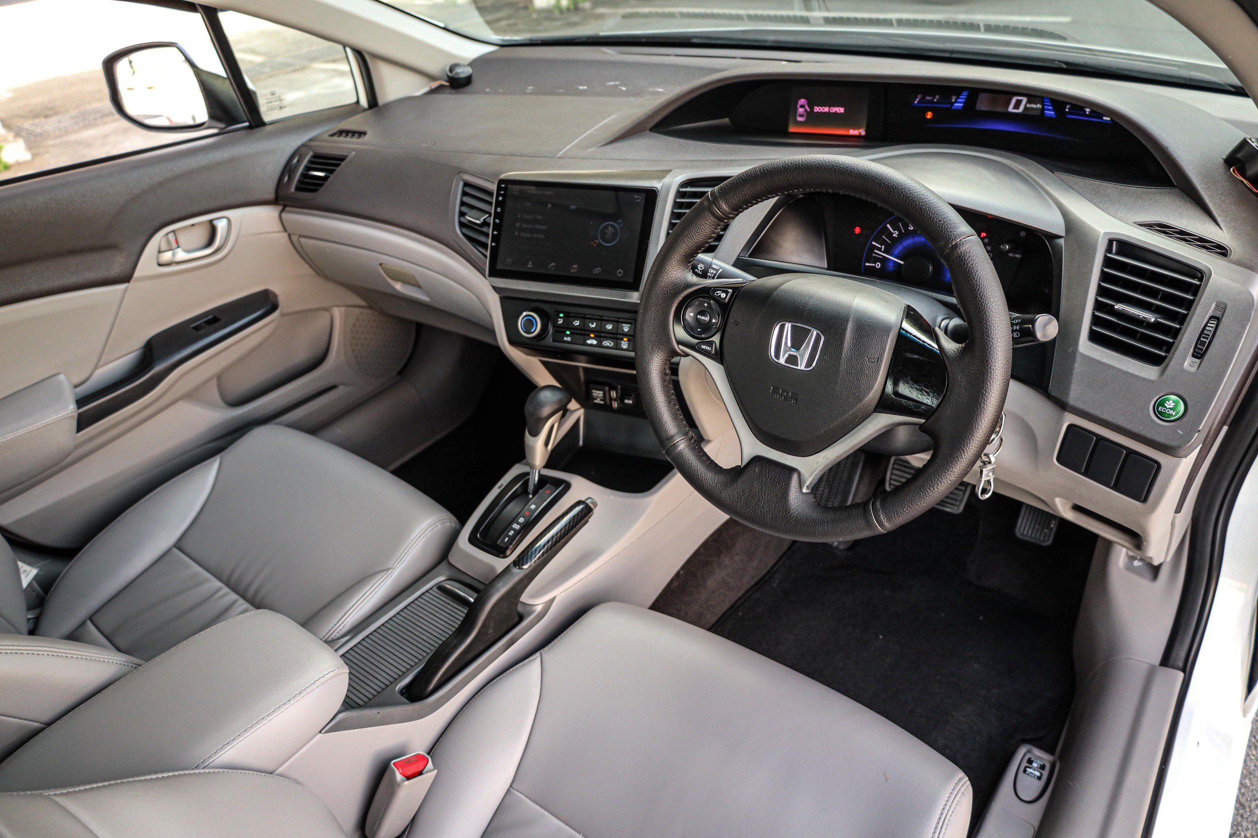 Honda Civic FB 1.8 S PF-รถบ้านมือสอง