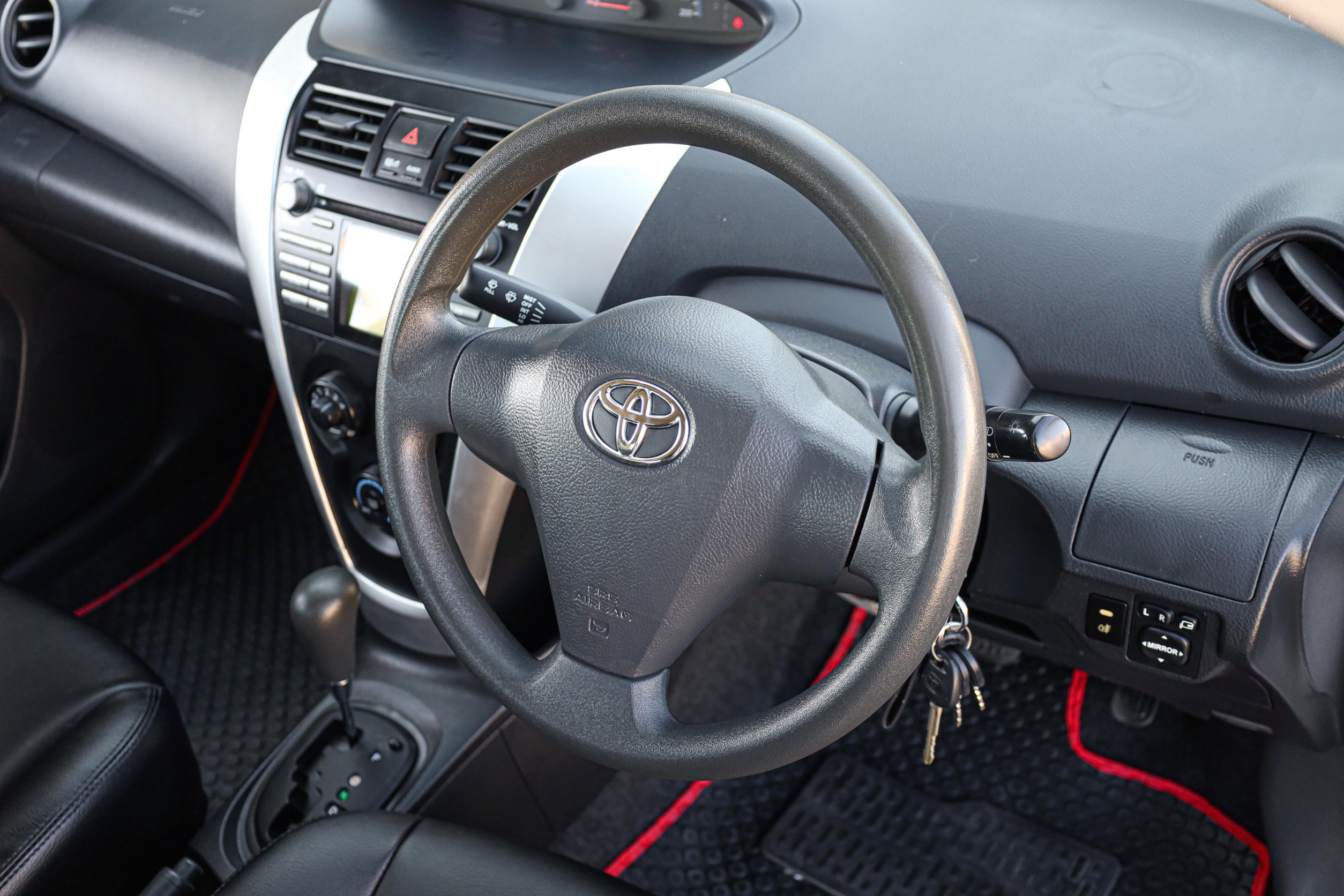 Toyota Vios E PF-รถบ้านมือสอง