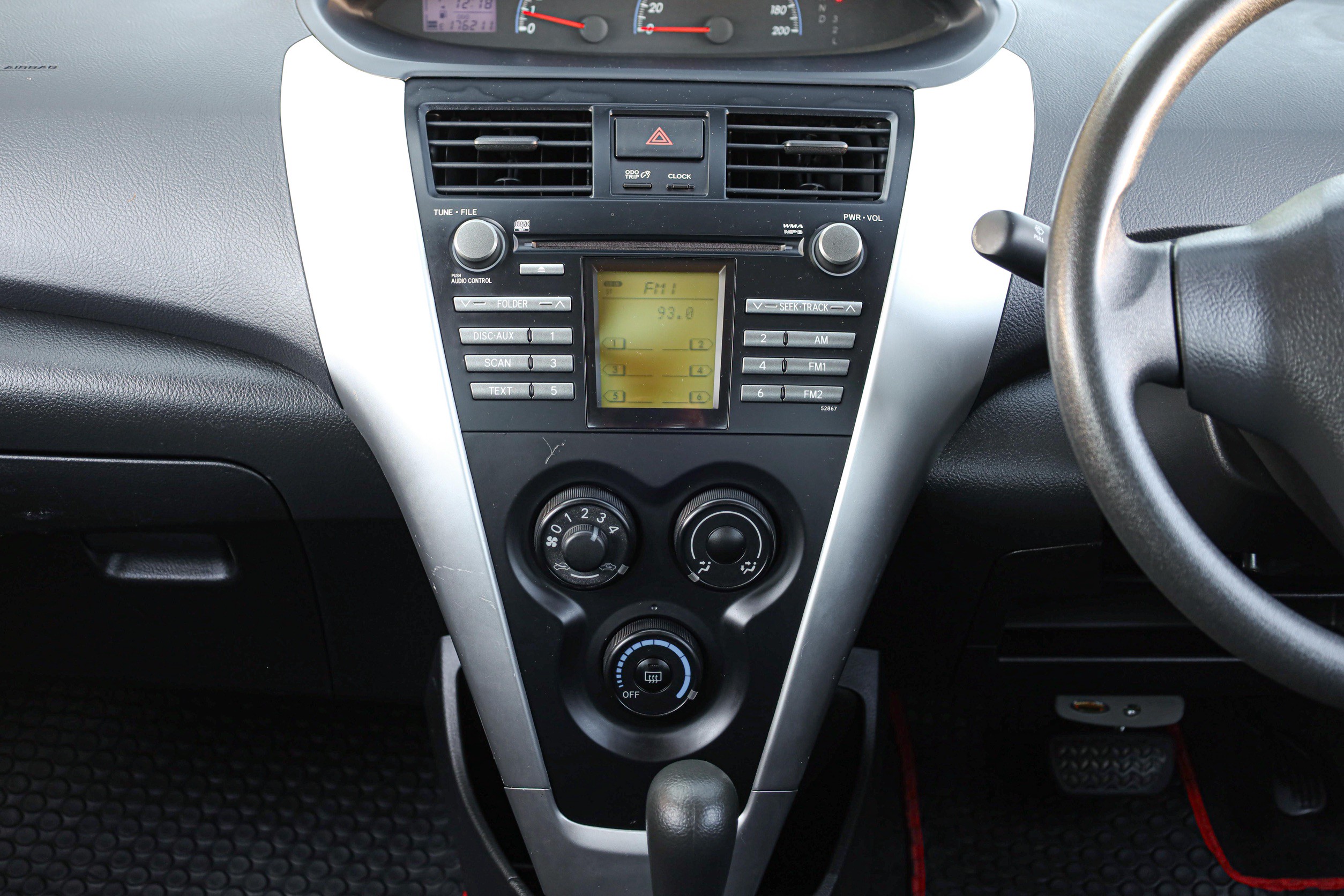 Toyota Vios E PF-รถบ้านมือสอง