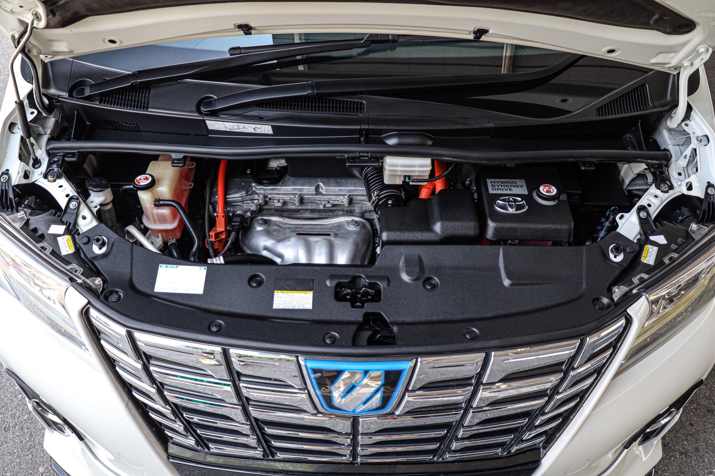 Toyota Alphard Hybrid SR C-Package E-Four PF-รถบ้านมือสอง