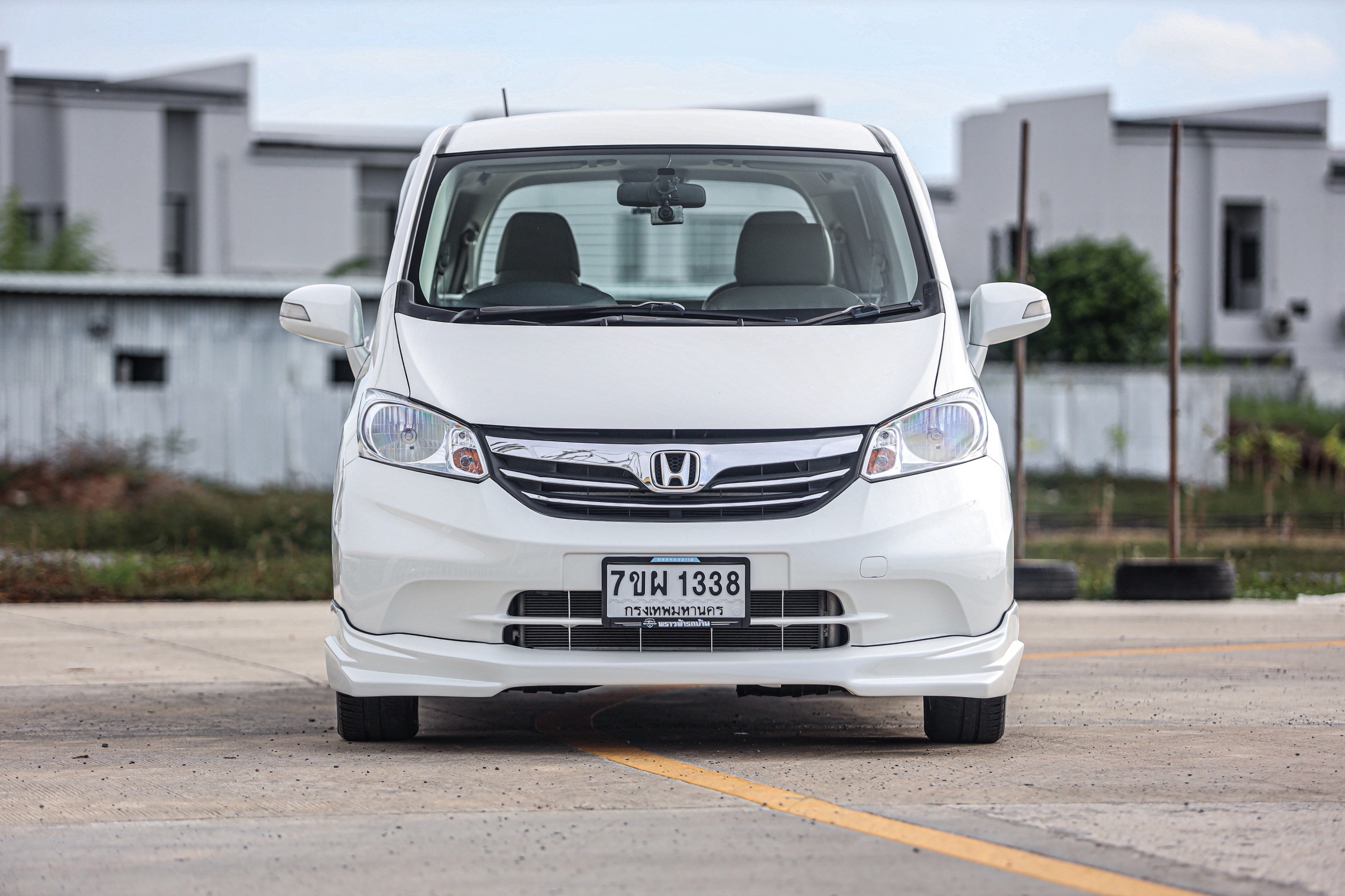 Honda Freed 1.5 EL AT PF-รถบ้านมือสอง