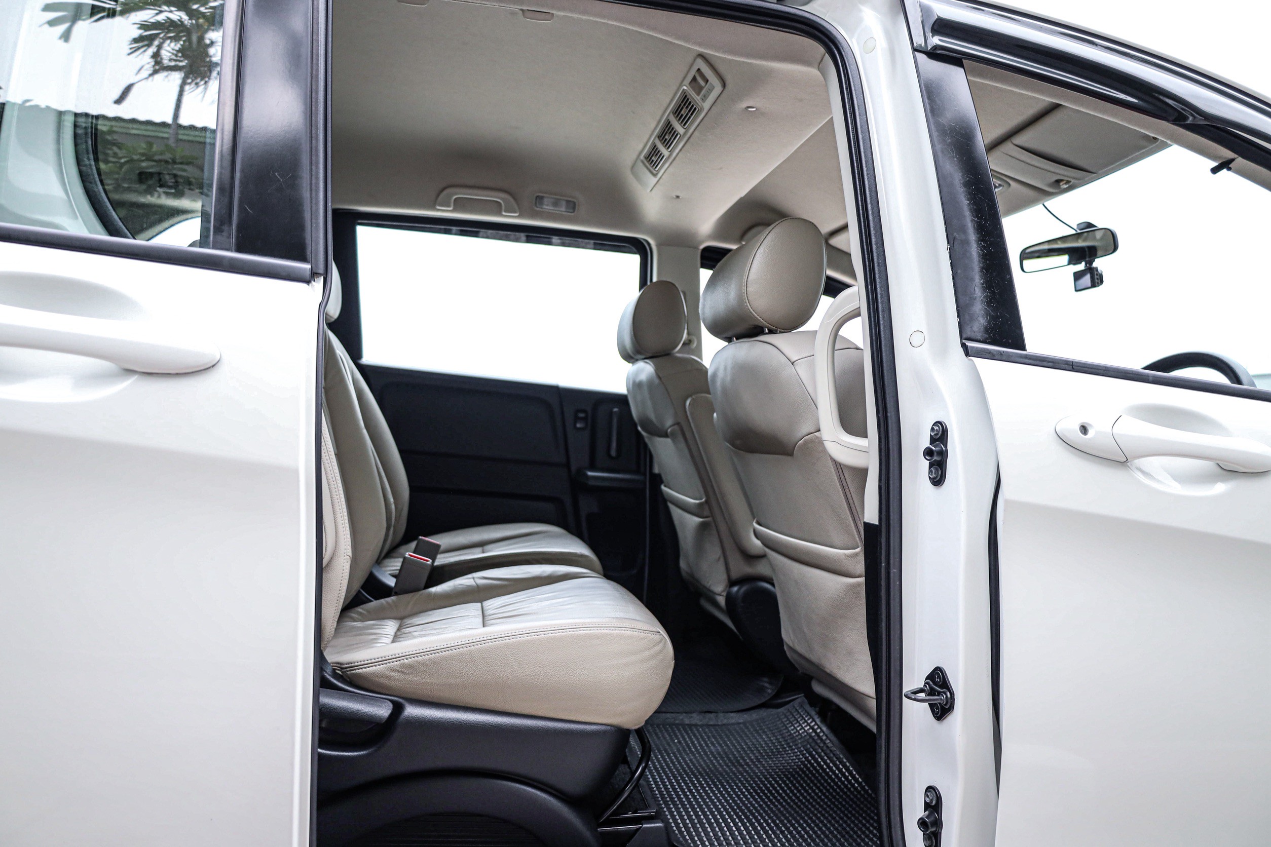Honda Freed 1.5 EL AT PF-รถบ้านมือสอง