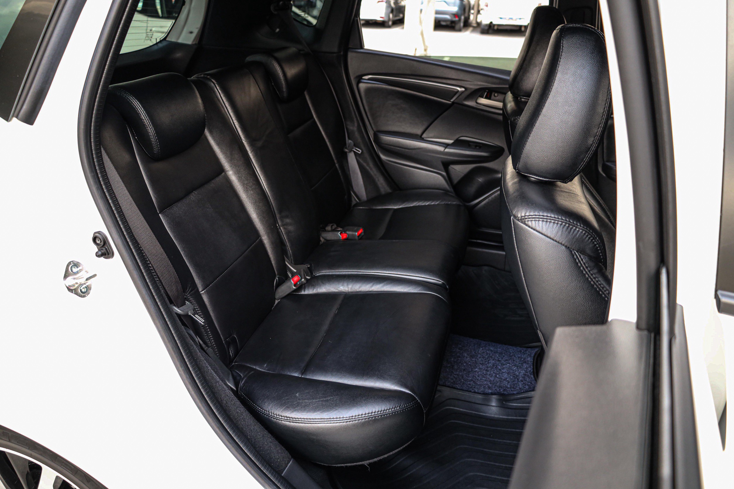 Honda Jazz GK RS PF-รถบ้านมือสอง