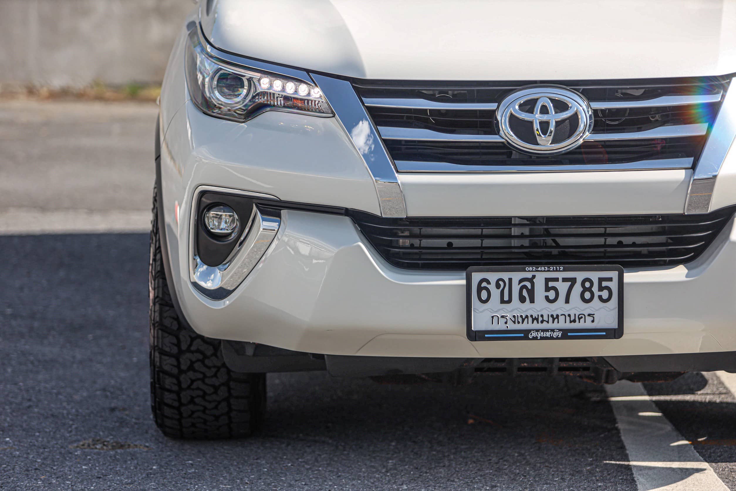 Toyota Fortuner 2.4 V 2WD PF-รถบ้านมือสอง
