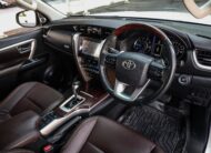 Toyota Fortuner 2.4 V 2WD PF-รถบ้านมือสอง