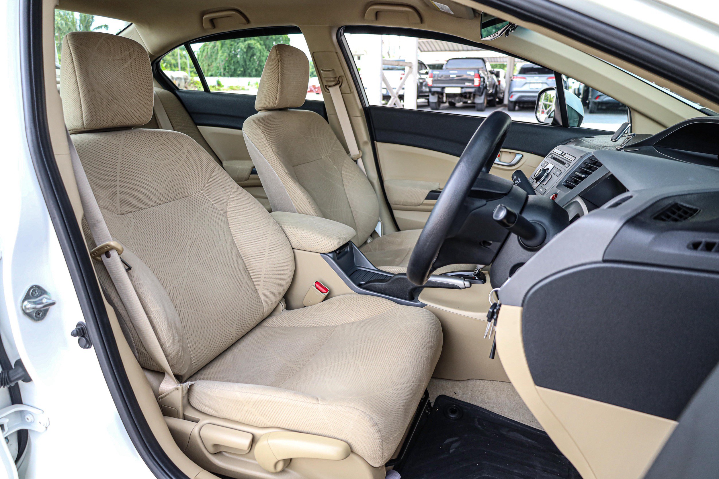 Honda Civic FB 1.8 S PF-รถบ้านมือสอง