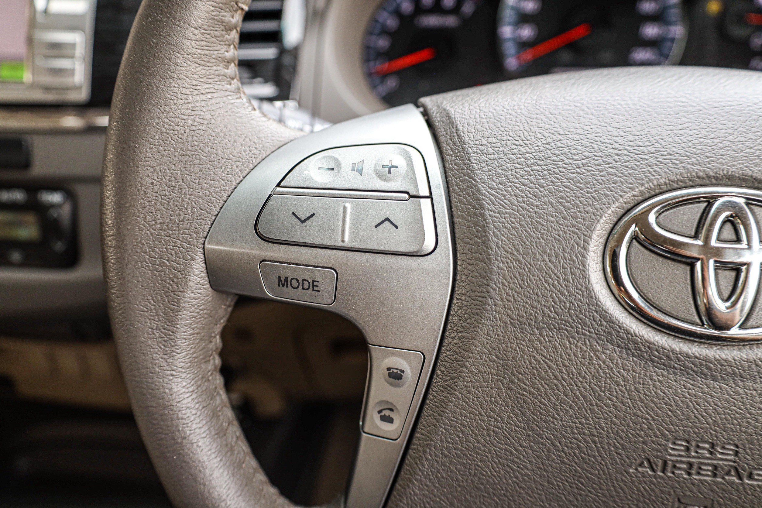 Toyota Fortuner 2.7 V PF-รถบ้านมือสอง