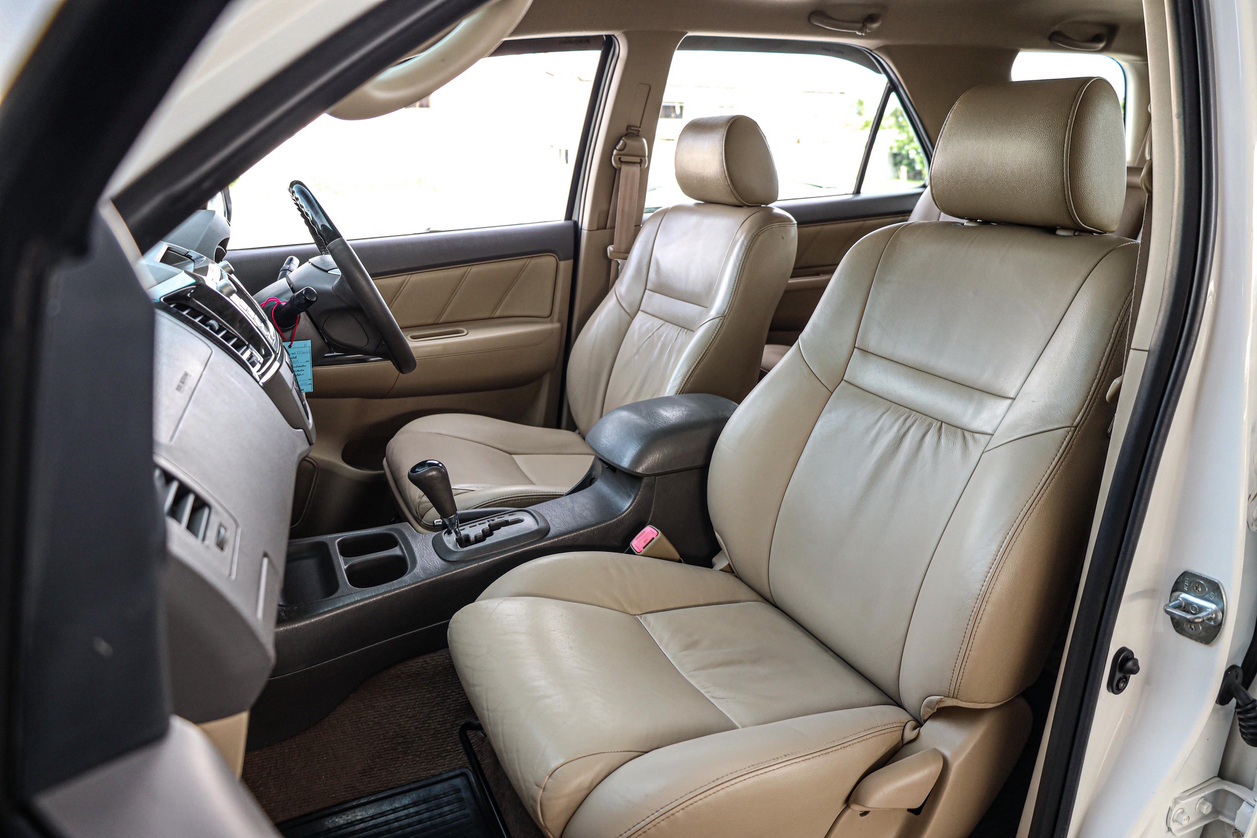 Toyota Fortuner 2.7 V PF-รถบ้านมือสอง