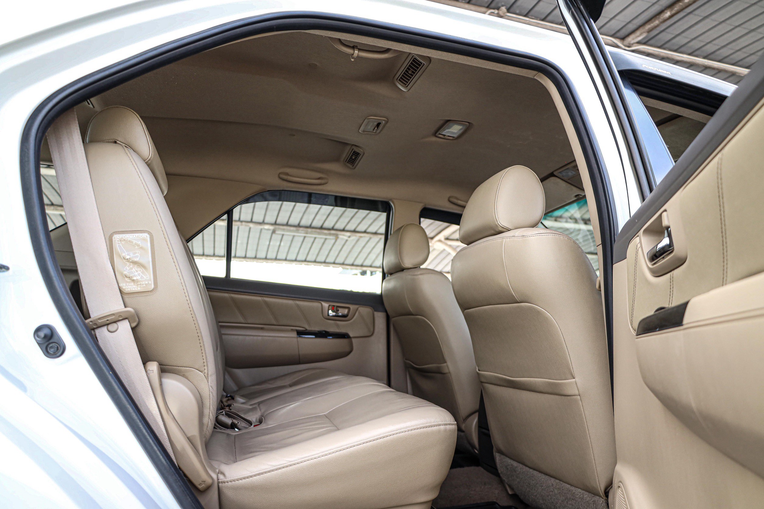 Toyota Fortuner 2.7 V PF-รถบ้านมือสอง