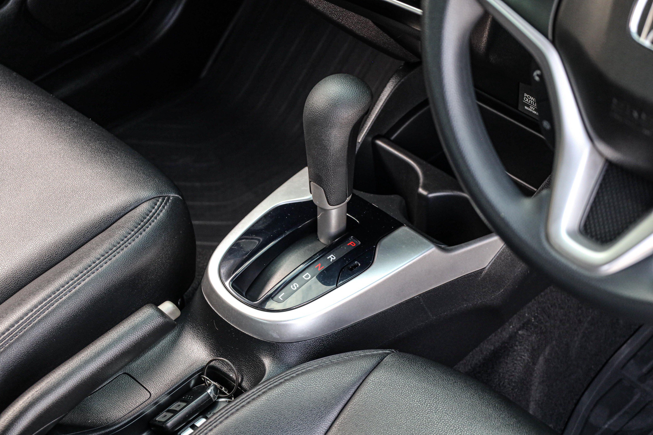 Honda Jazz GK V+ PF-รถบ้านมือสอง