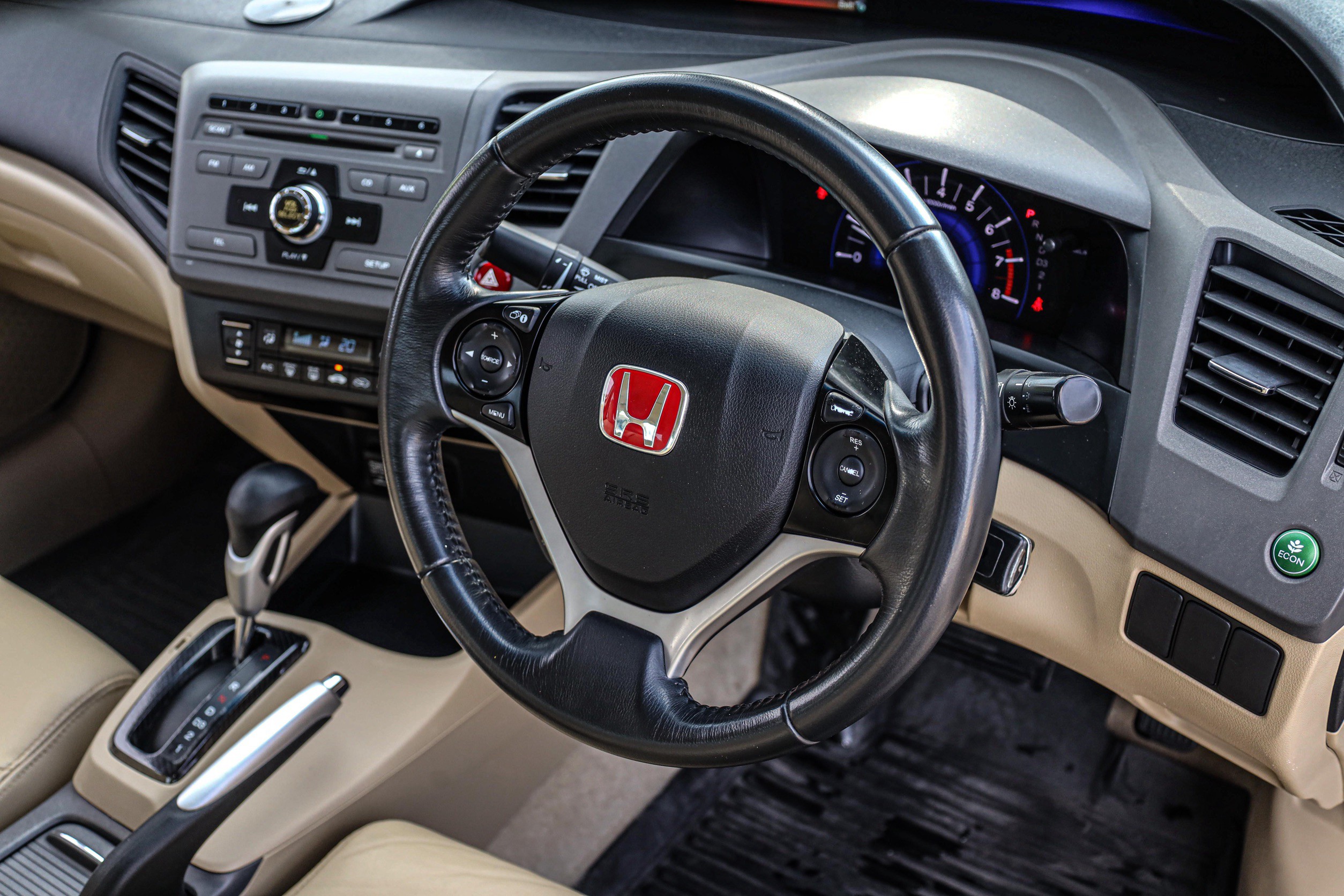 Honda Civic FB 1.8 E PF-รถบ้านมือสอง