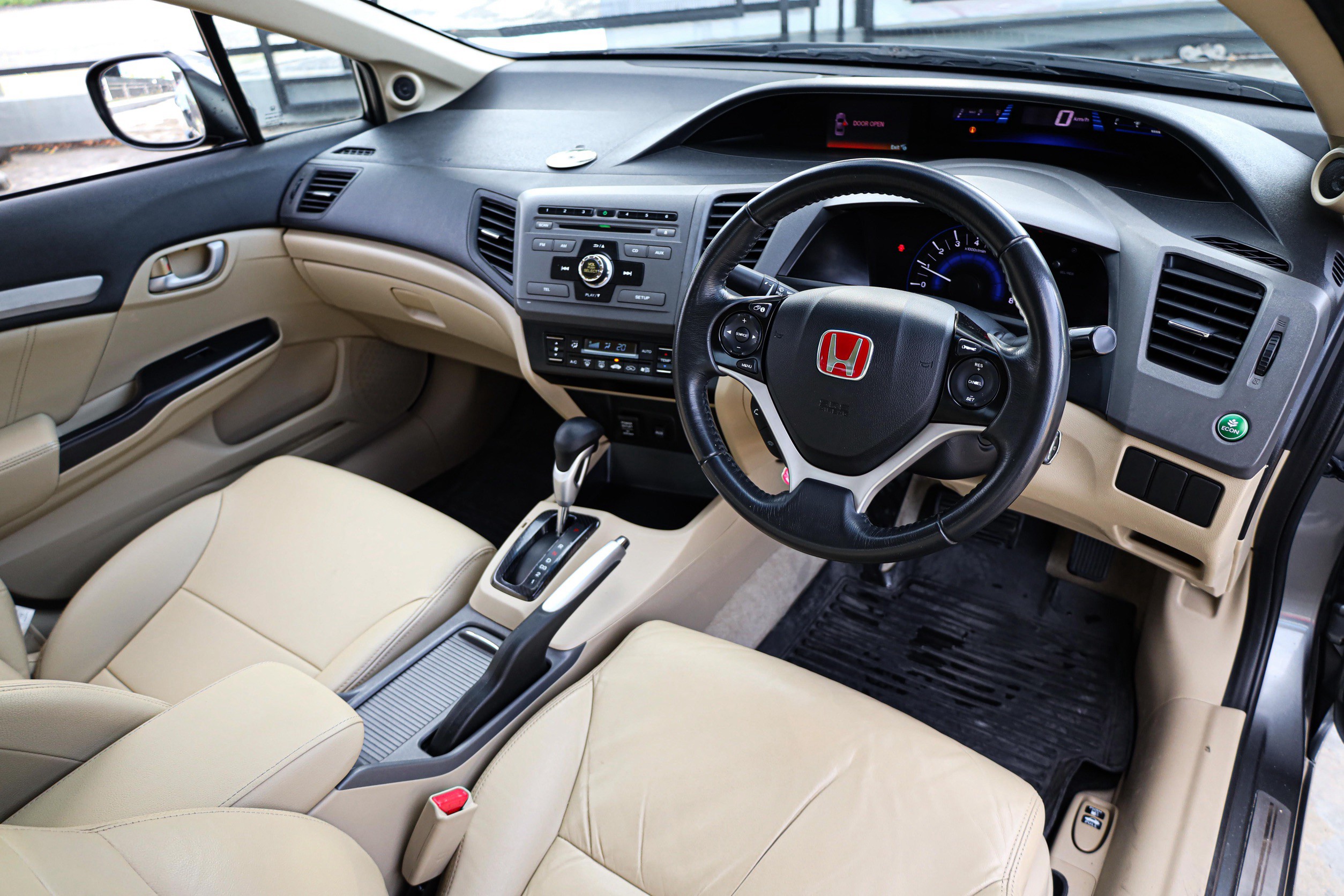 Honda Civic FB 1.8 E PF-รถบ้านมือสอง