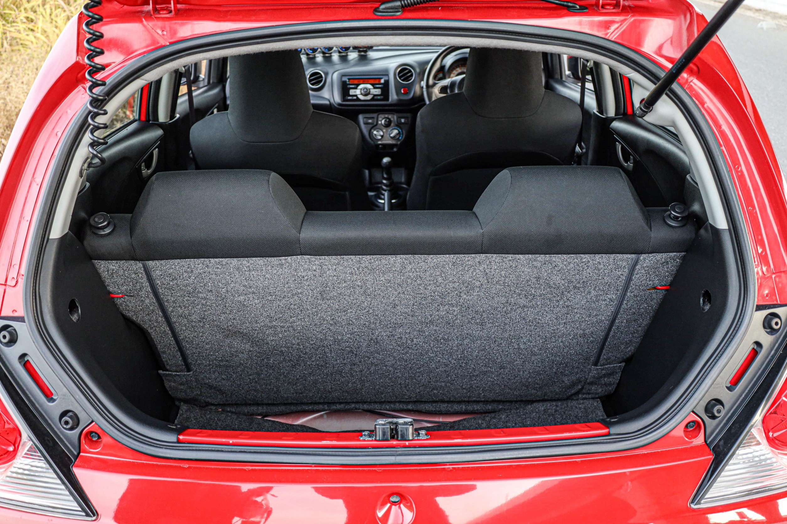 Honda Brio V MT PF-รถบ้านมือสอง