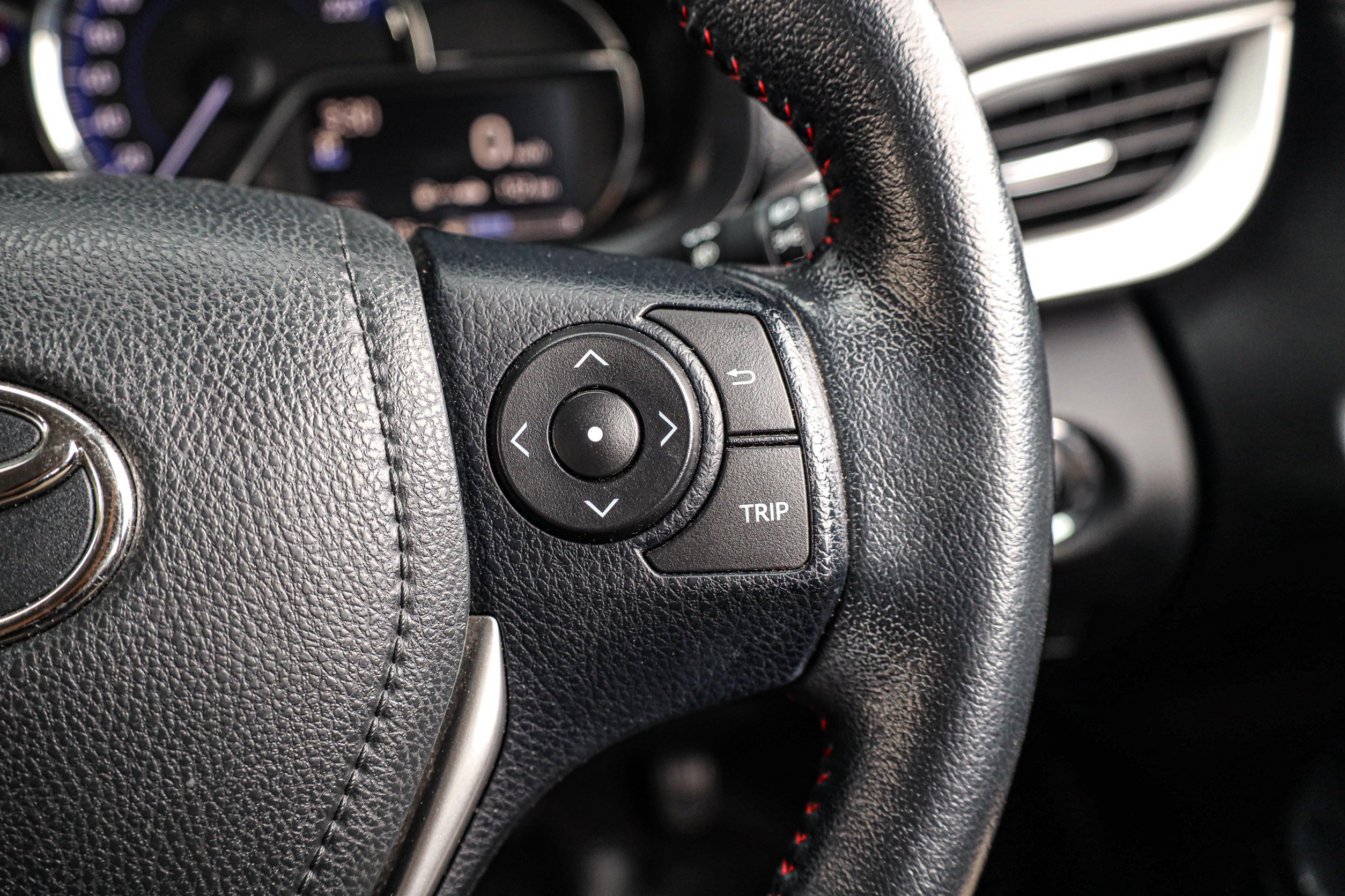 Toyota Yaris Ativ PF-รถบ้านมือสอง
