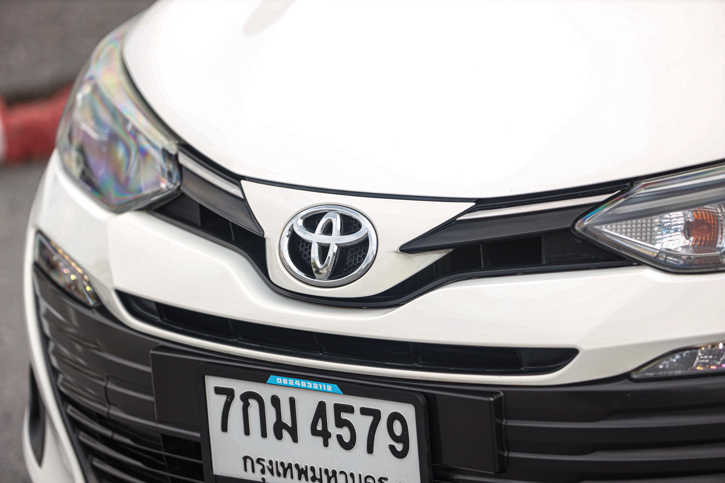 Toyota Yaris Ativ PF-รถบ้านมือสอง