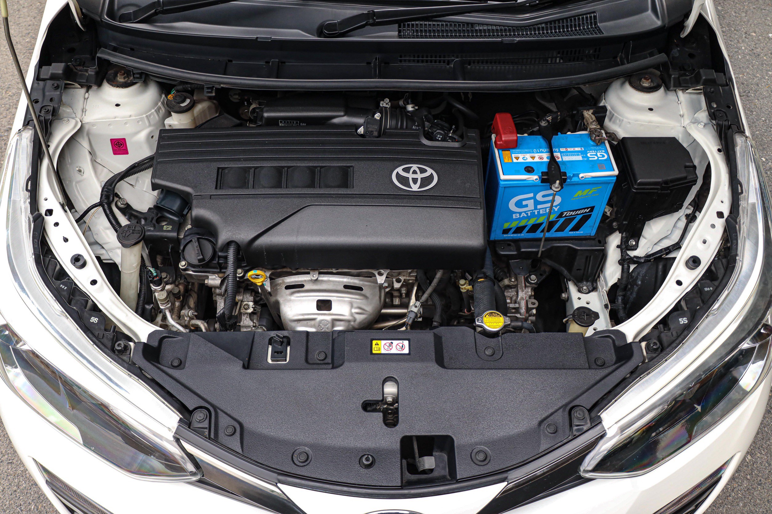 Toyota Yaris Ativ PF-รถบ้านมือสอง