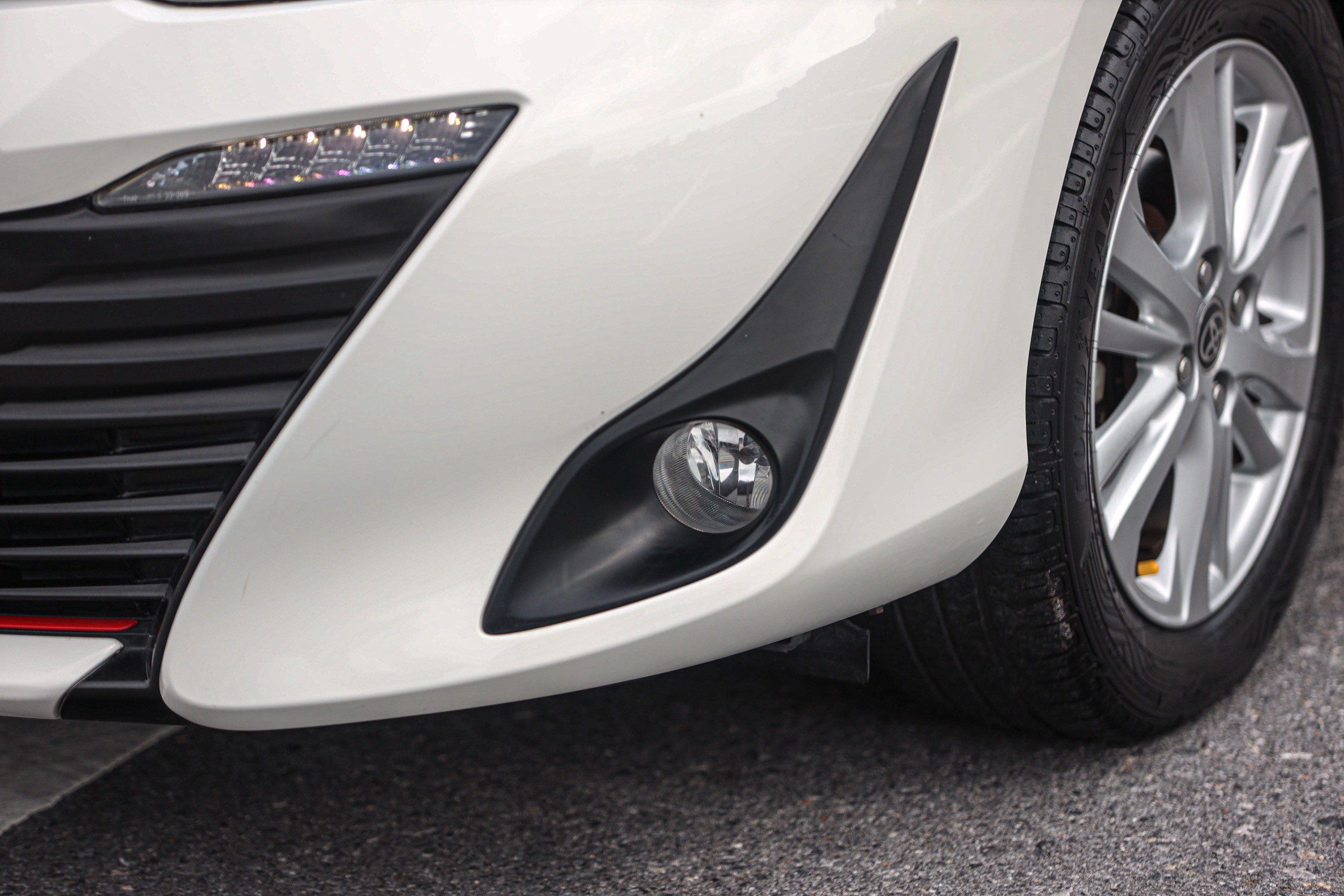 Toyota Yaris Ativ PF-รถบ้านมือสอง
