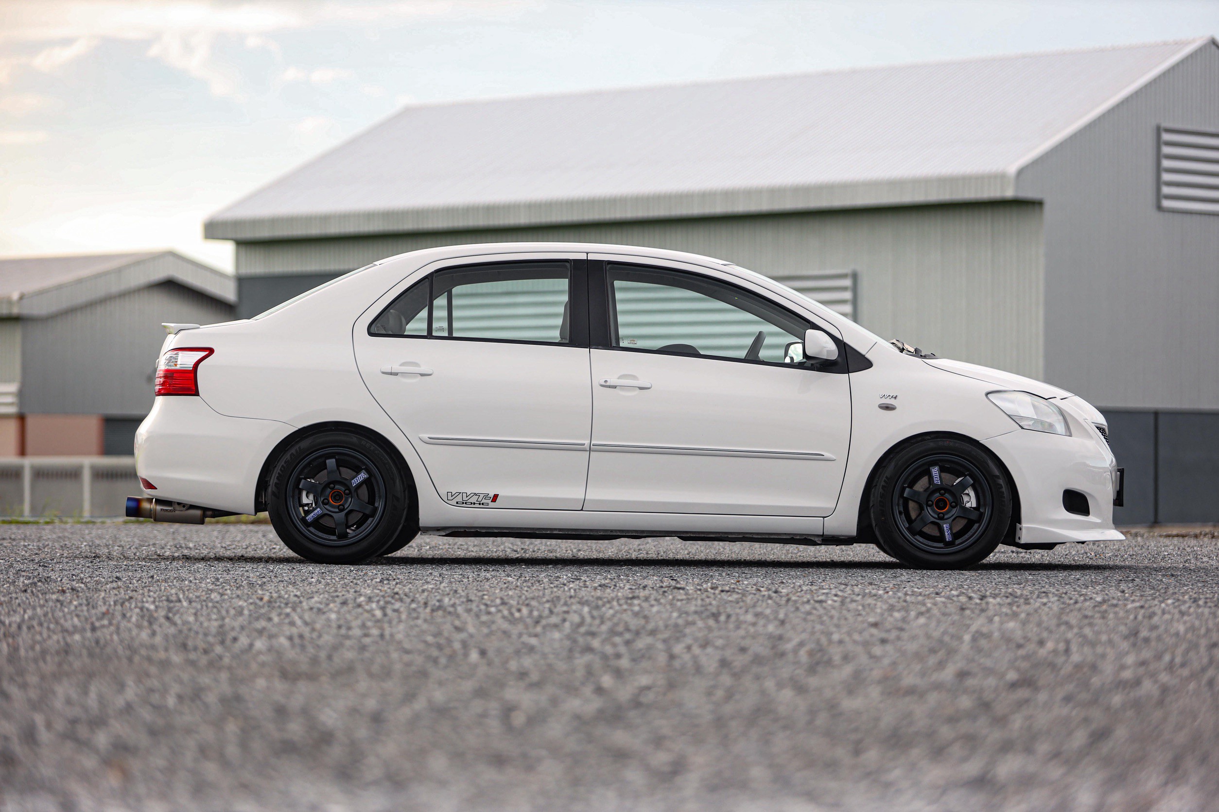 Toyota Vios E PF-รถบ้านมือสอง