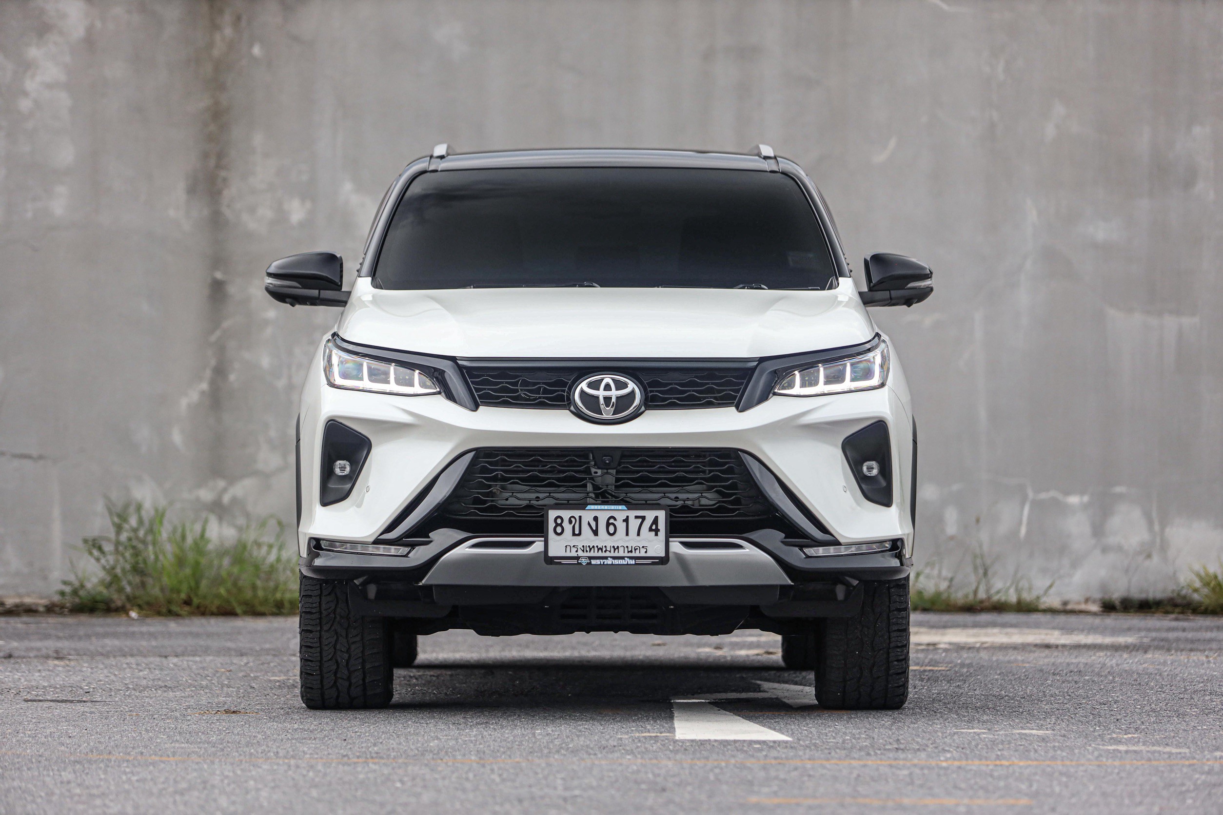 Toyota Fortuner 2.4 Legender 4WD PF-รถบ้านมือสอง