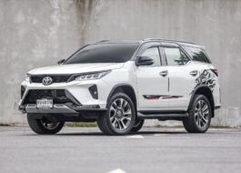 Toyota Fortuner 2.4 Legender 4WD PF-รถบ้านมือสอง