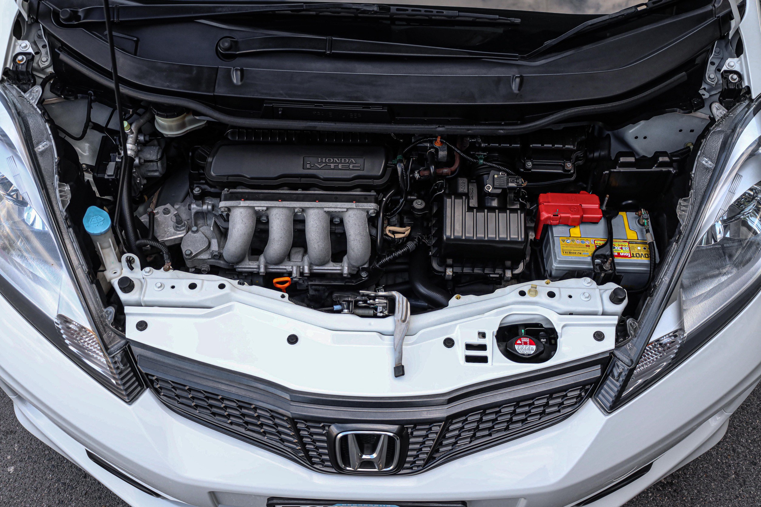Honda Jazz Ge Japan AT PF-รถบ้านมือสอง