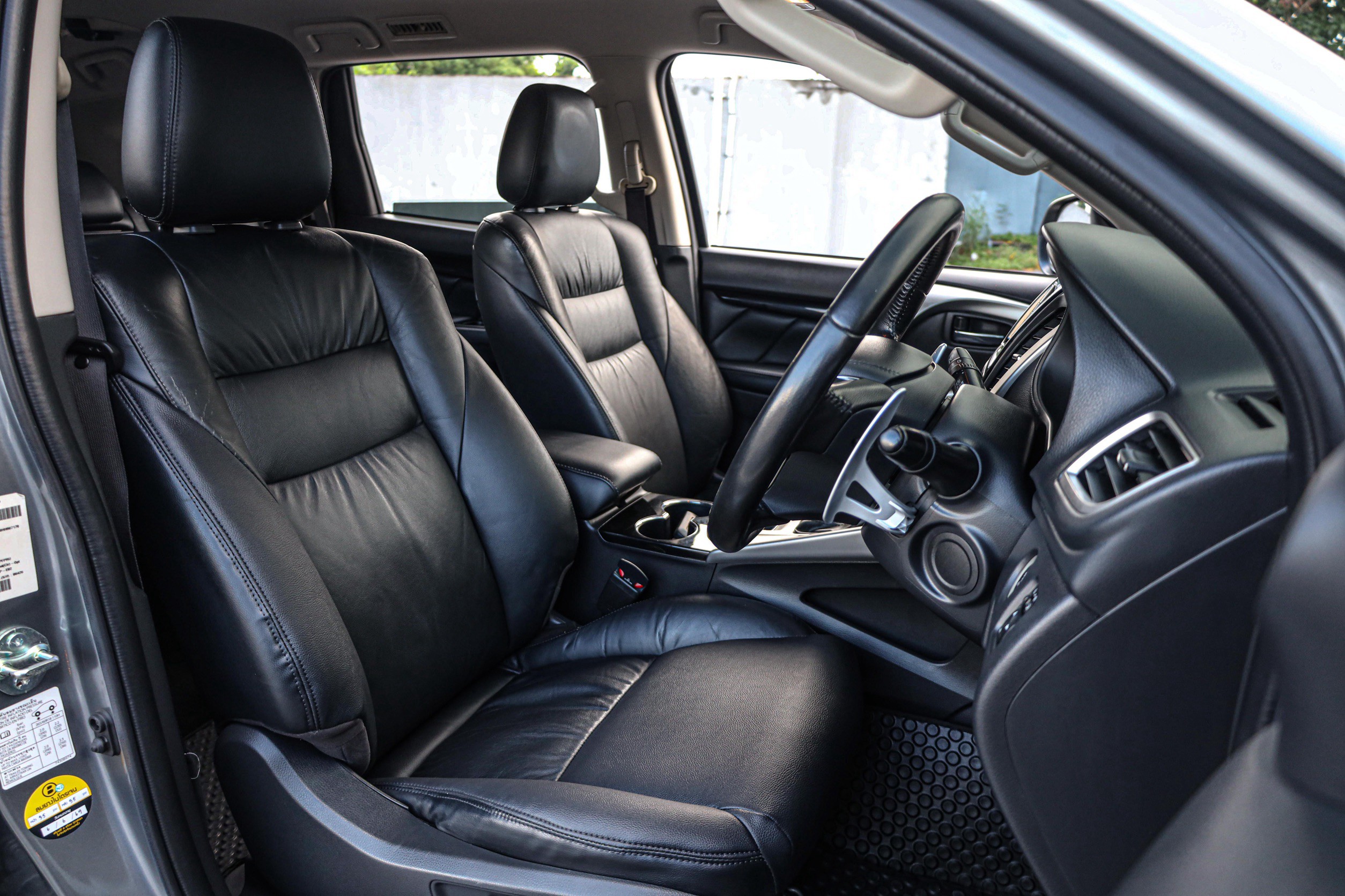 Mitsubishi Pajero Sport 2.4 GT AT PF-รถบ้านมือสอง