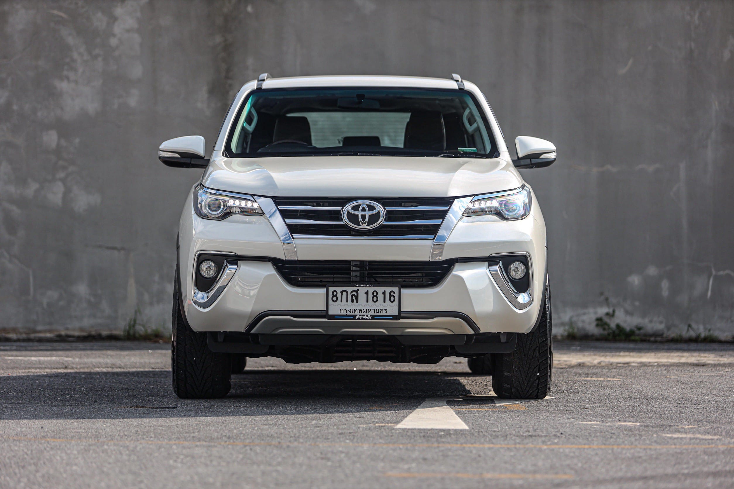Toyota Fortuner 2.4 V 2WD PF-รถบ้านมือสอง