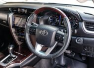 Toyota Fortuner 2.4 V 2WD PF-รถบ้านมือสอง
