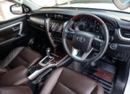 Toyota Fortuner 2.4 V 2WD PF-รถบ้านมือสอง