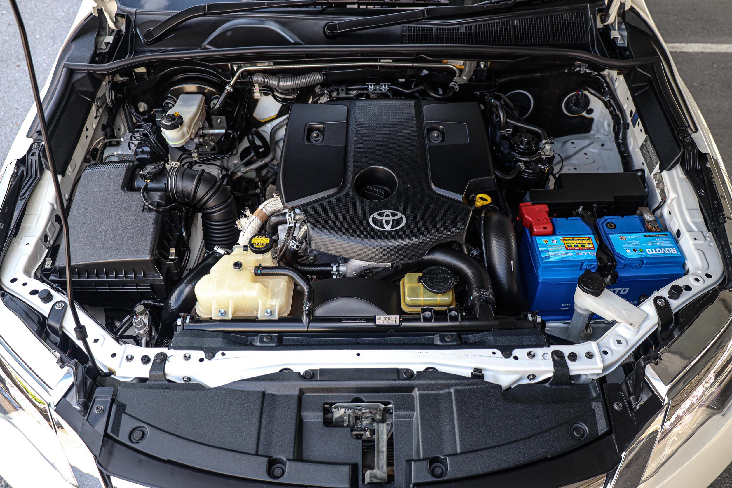 Toyota Fortuner 2.4 V 2WD PF-รถบ้านมือสอง
