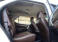 Toyota Fortuner 2.4 V 2WD PF-รถบ้านมือสอง